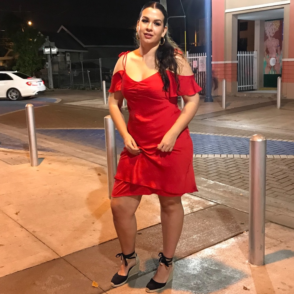 Red satiny party dress